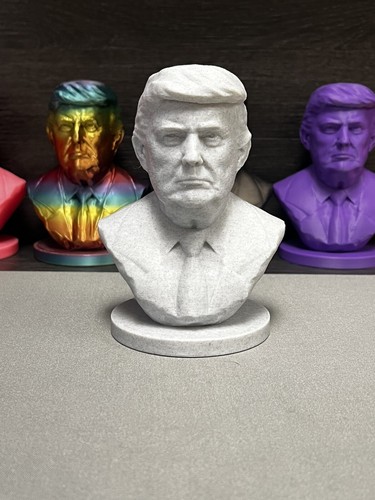 Estatua de escritorio discreta de 6 pulgadas con impresión 3D de mármol busto del presidente Donald Trump. - Imagen 3 de 10