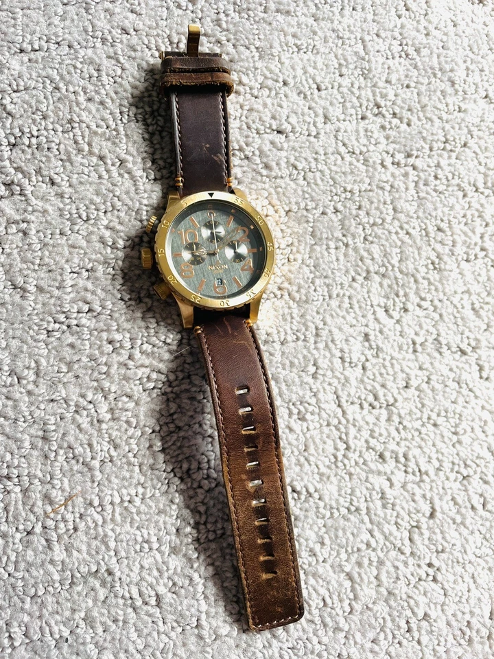 nixon leather watch chrono - Image 3 of 3