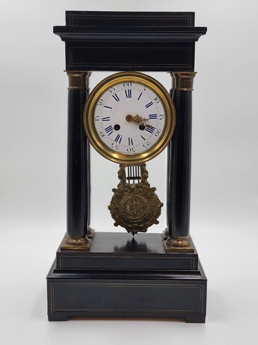 Antique 19 C French Empire Ormolu Gilt Grimault Mantel Clock with Columns. Works