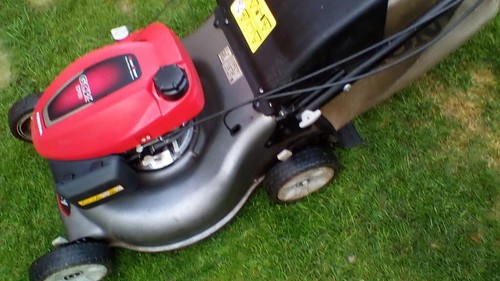 Honda Izy HRG536 Self Propelled Lawnmower - Picture 3 of 6