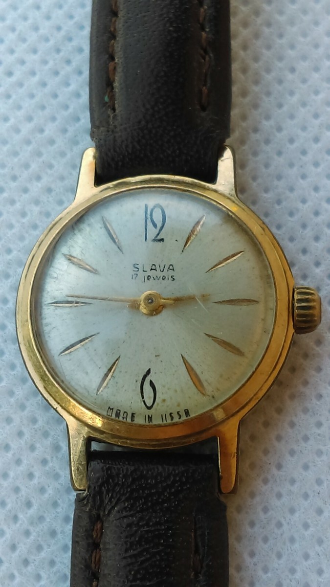 SLAVA womens wristwatch, 17 jewels, made in USSR, MANUAL WOMEN