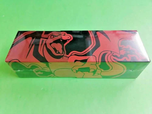 Pokemon TCG Sword & Shield 25th ANNIVERSARY CHARIZARD Card Game Chinese Box Set