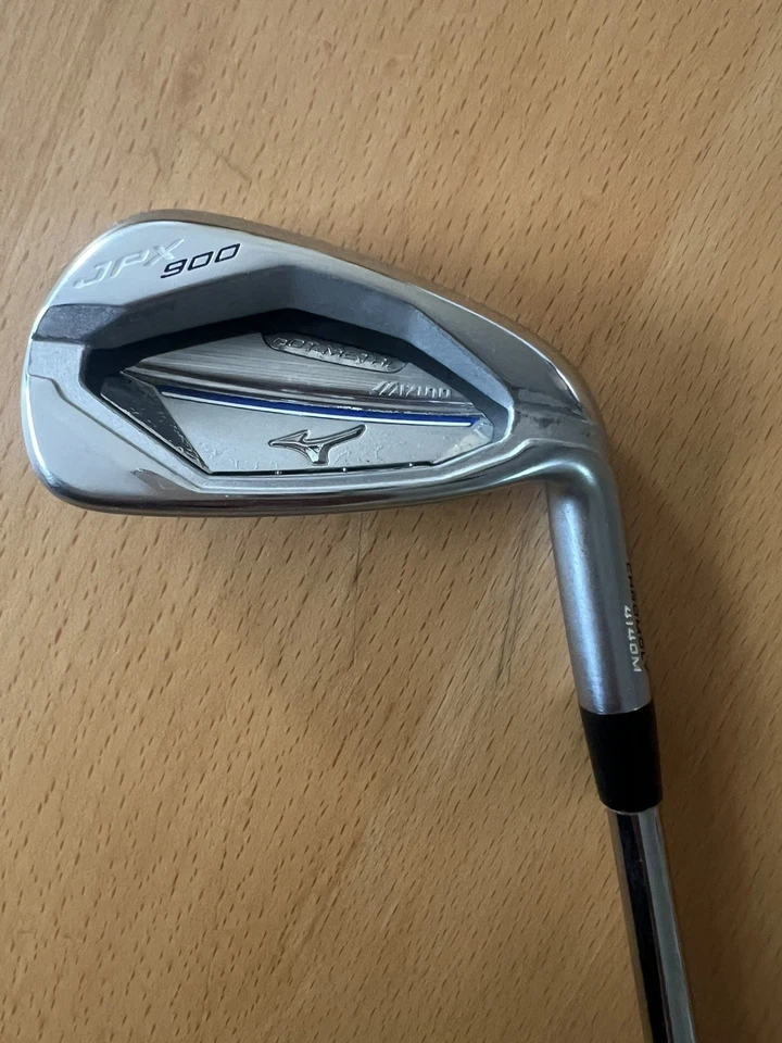 Mizuno JPX 900 Hot Metal 6-GW Iron Set Project X LZ  Steel Regular w/ 5 hybrid. - Image 2 of 4