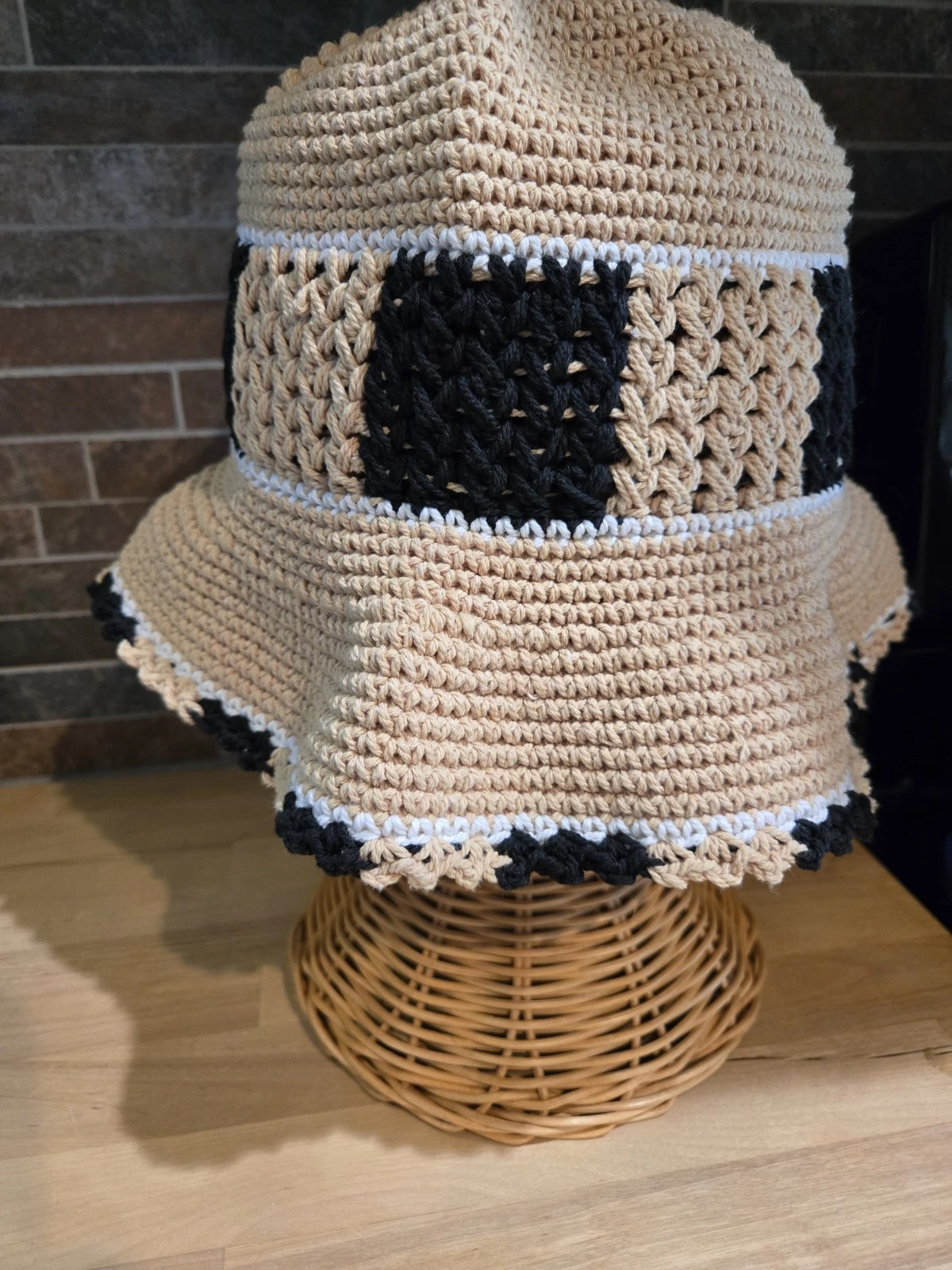 Beige & Black Crocheted Sun Hat Floppy Beach Boating Vacation
