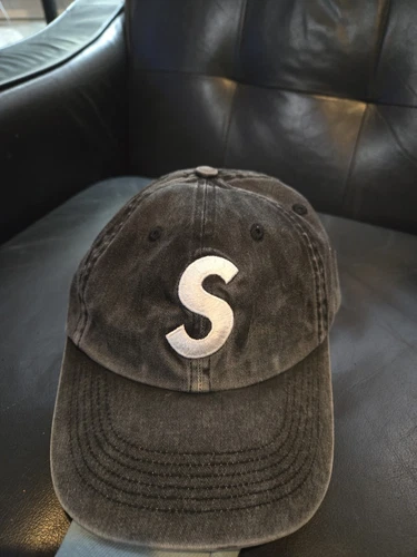 RARE chapeau Supreme FW22 imprimé pigmentaire logo S 6 panneaux vintage gris *voir photos