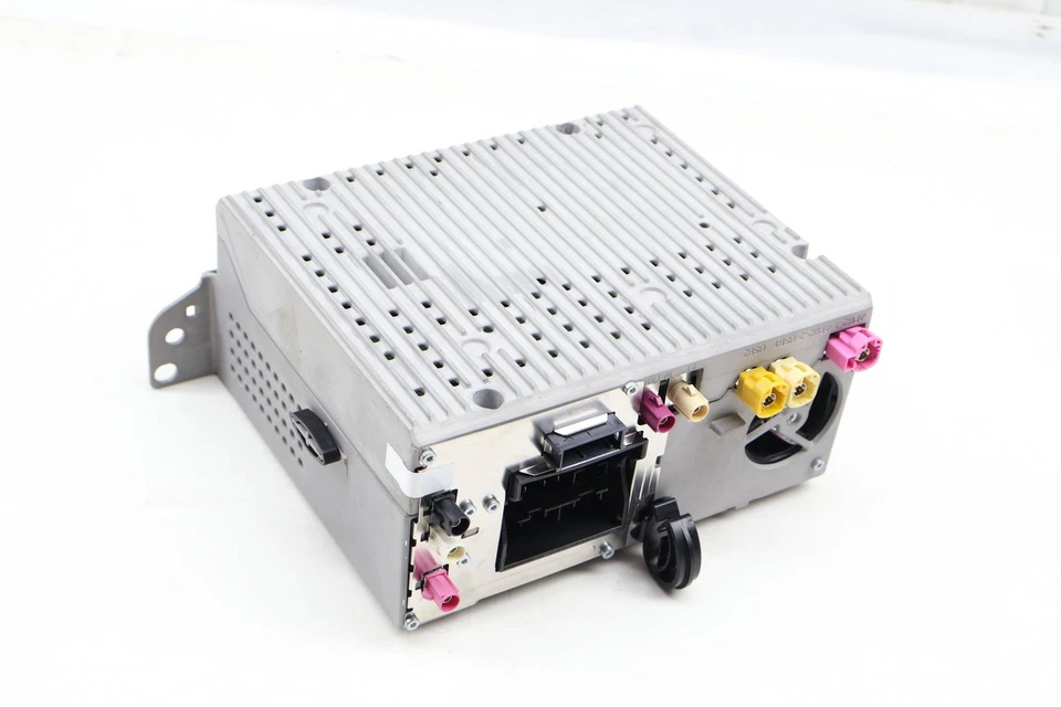 BMW M235I XDRIVE 2016 - Radio/receptor estéreo unidad principal (alto 2) 8736173 Foto 3 de 4