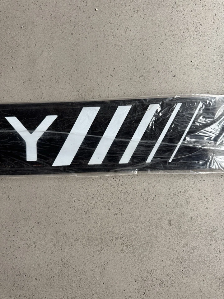 Calcomanía de tinte parasol vintage 3M Chevy Chevrolet Race gráfica nueva hecha en EE. UU. Foto 3 de 4