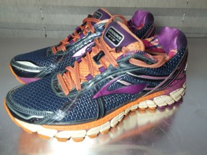 brooks adrenaline gts 15 9.5