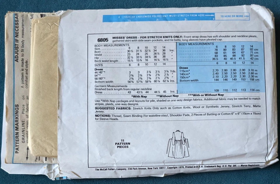 1980s Puff Sleeve Wrap Dress Midi Tea Krizia McCalls 6805 Sewing Pattern - Image 3 of 3