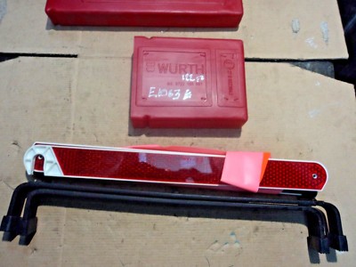 E1063 - EMERGENCY TRIANGLE CAR ORIGINAL ERA SIGNAL WURTH RARE STURDY