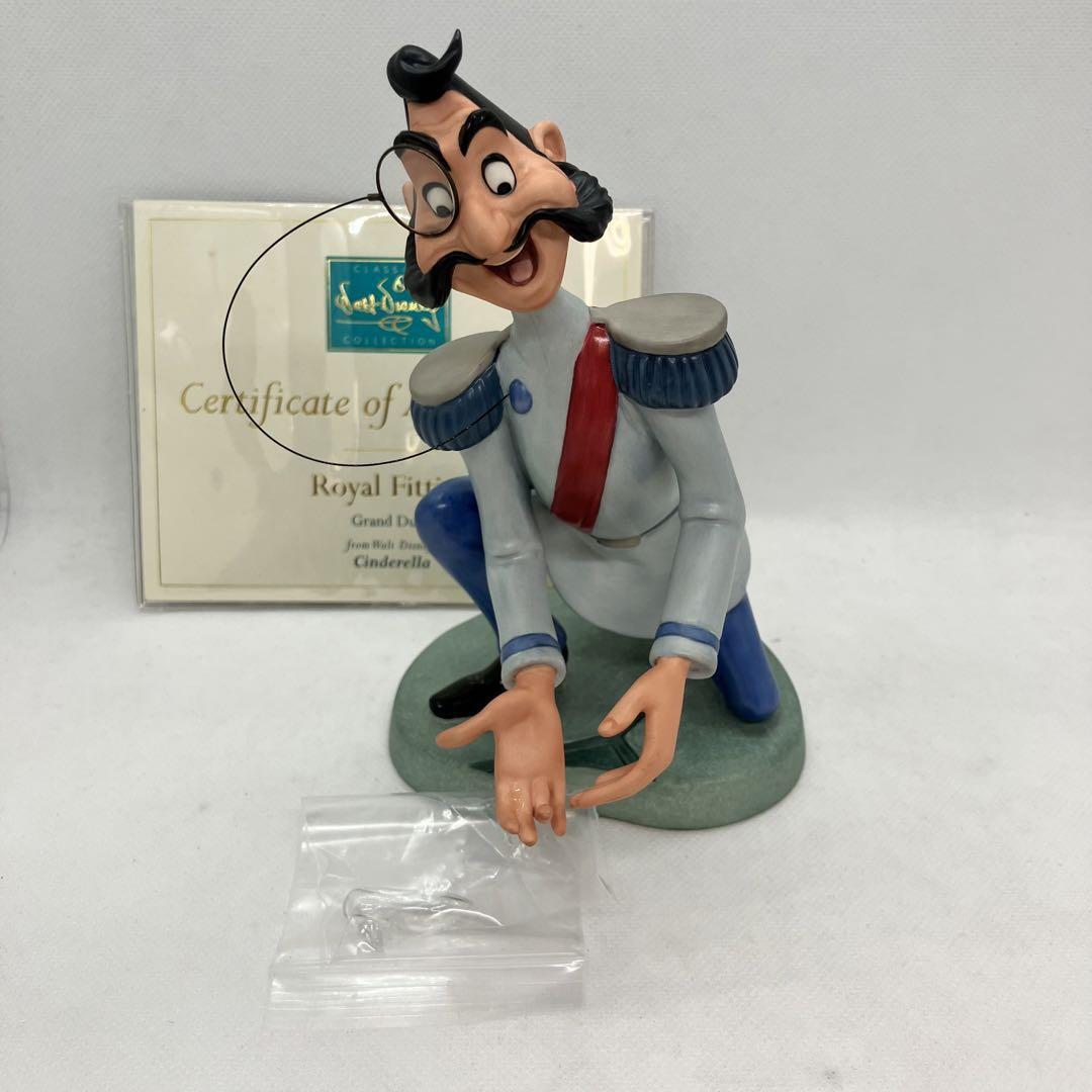 Disney WDCC Cinderella Grand Duke Royal Fitting Disney WDCC Cinderella Grand Duke Royal Fitting