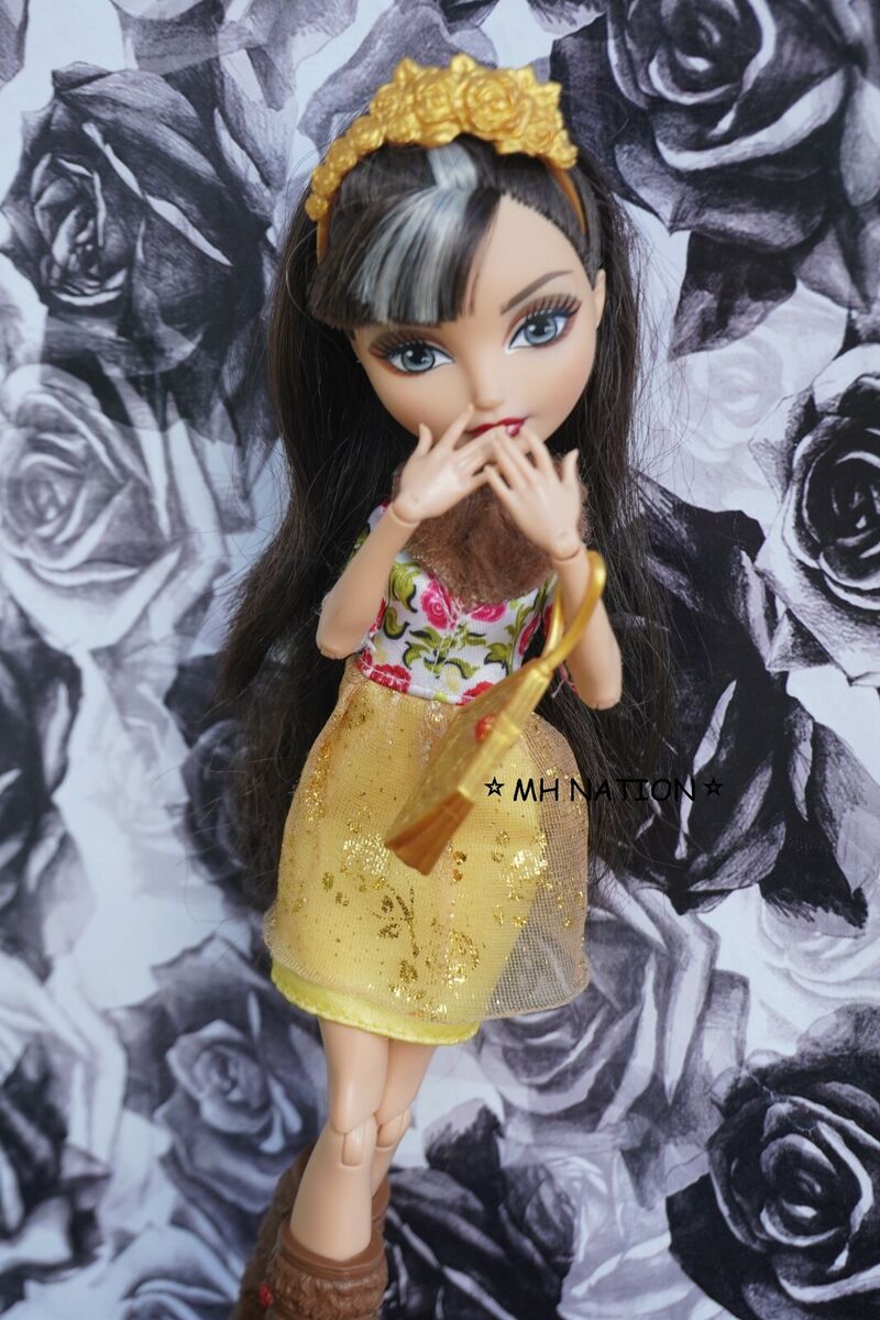 Boneca Ever After High Rosabella Beauty