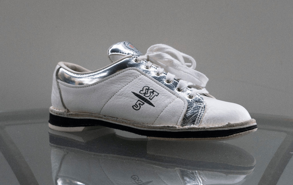 Left Hand Men's Size Us 8.5 With Covers
