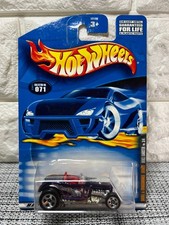 Hot Wheels Skull & Crossbones Series Deuce Roadster No. 3/4 2001 #071 Purple