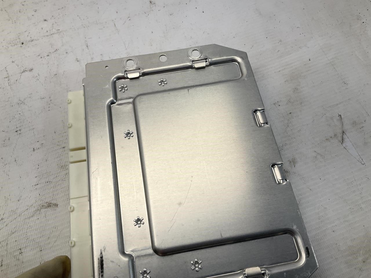 17-20 Maserati Levante Chassis ECM Air Suspension Control Module Q