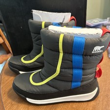Sorel Childrens Whitney ll Puffy MID Waterproof Boots In Grey Jet x/Black Sz 3