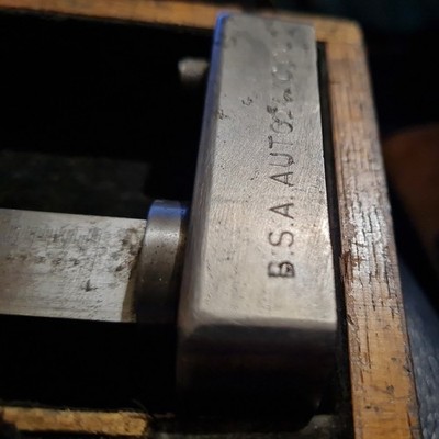 Messschieber Höhenmesser von BSA Fabrik signierter Artikel