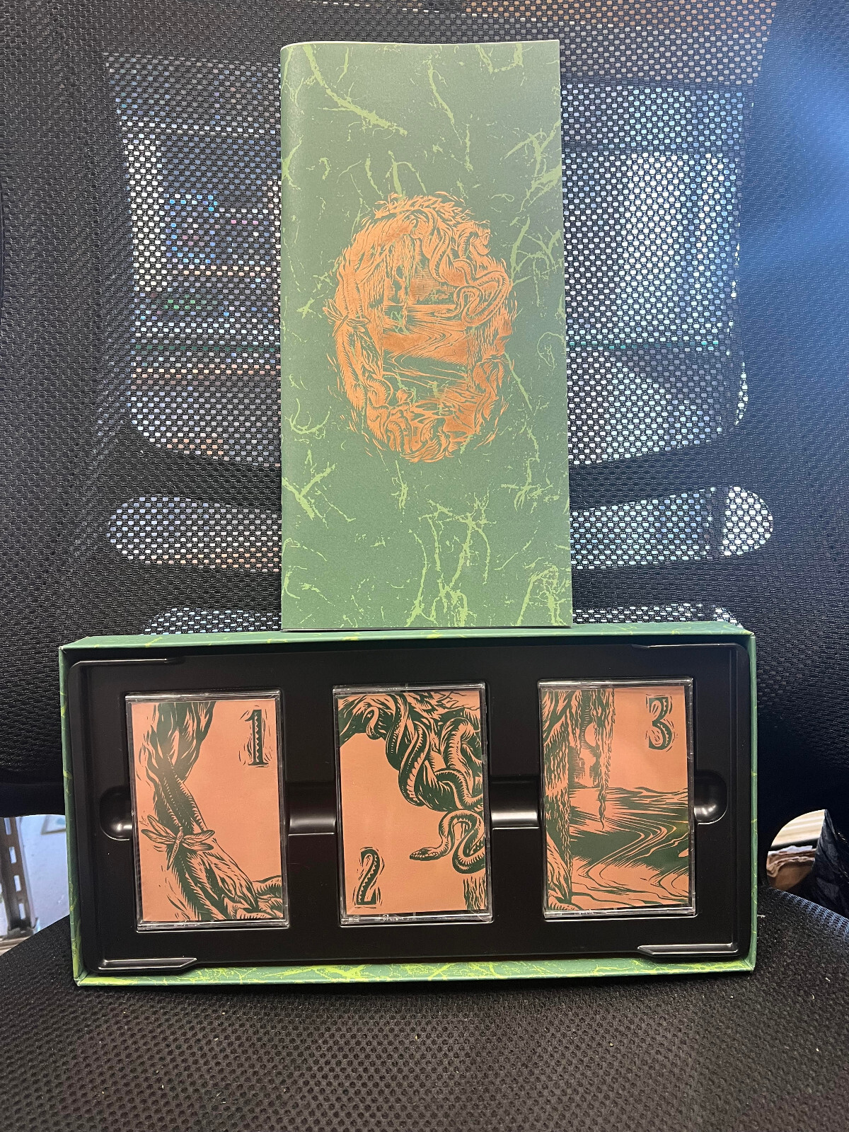 Picture 2 of 5