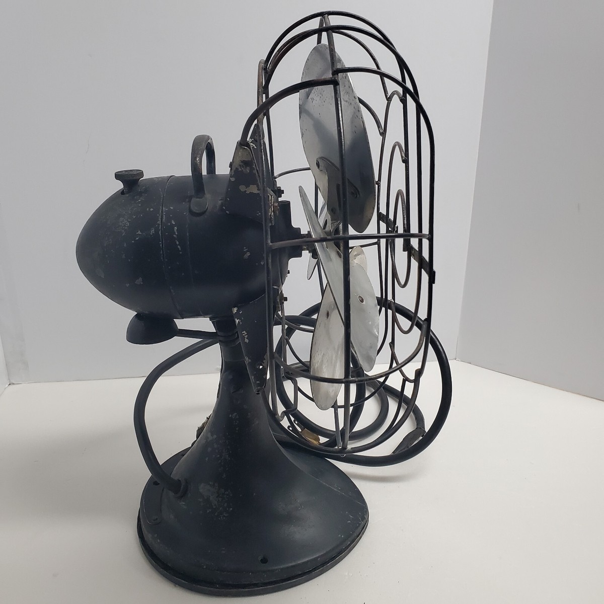 Hunter Zephair Vintage Fan C-1201 Black Cast Iron 4 Blade 3 Speed