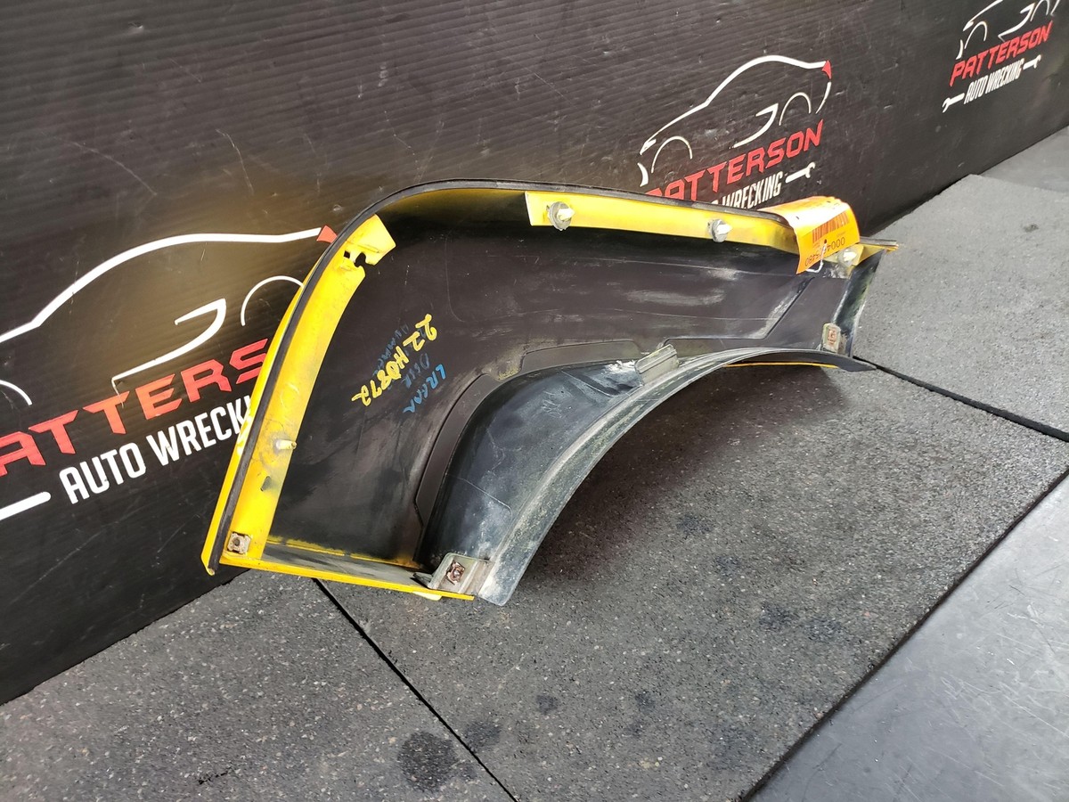 2006-2010 Hummer H3 Driver Left Side Center Door Fender Flare