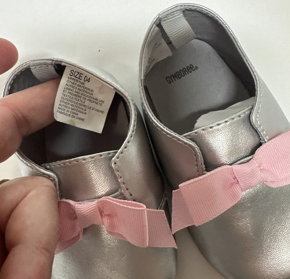 Gymboree Hoot And Hop Baby Girl Silver And Pink Bow Crib Shoes Infant Size 4 - Image 2 of 3