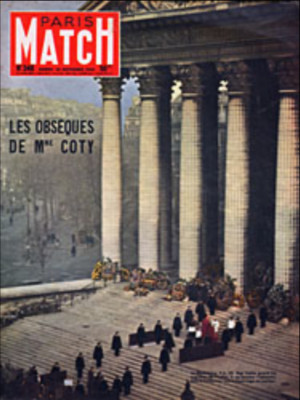 PARIS MATCH Nr. 346 - Beerdigung von Frau Coty à la Madeleine (26. November 1955)