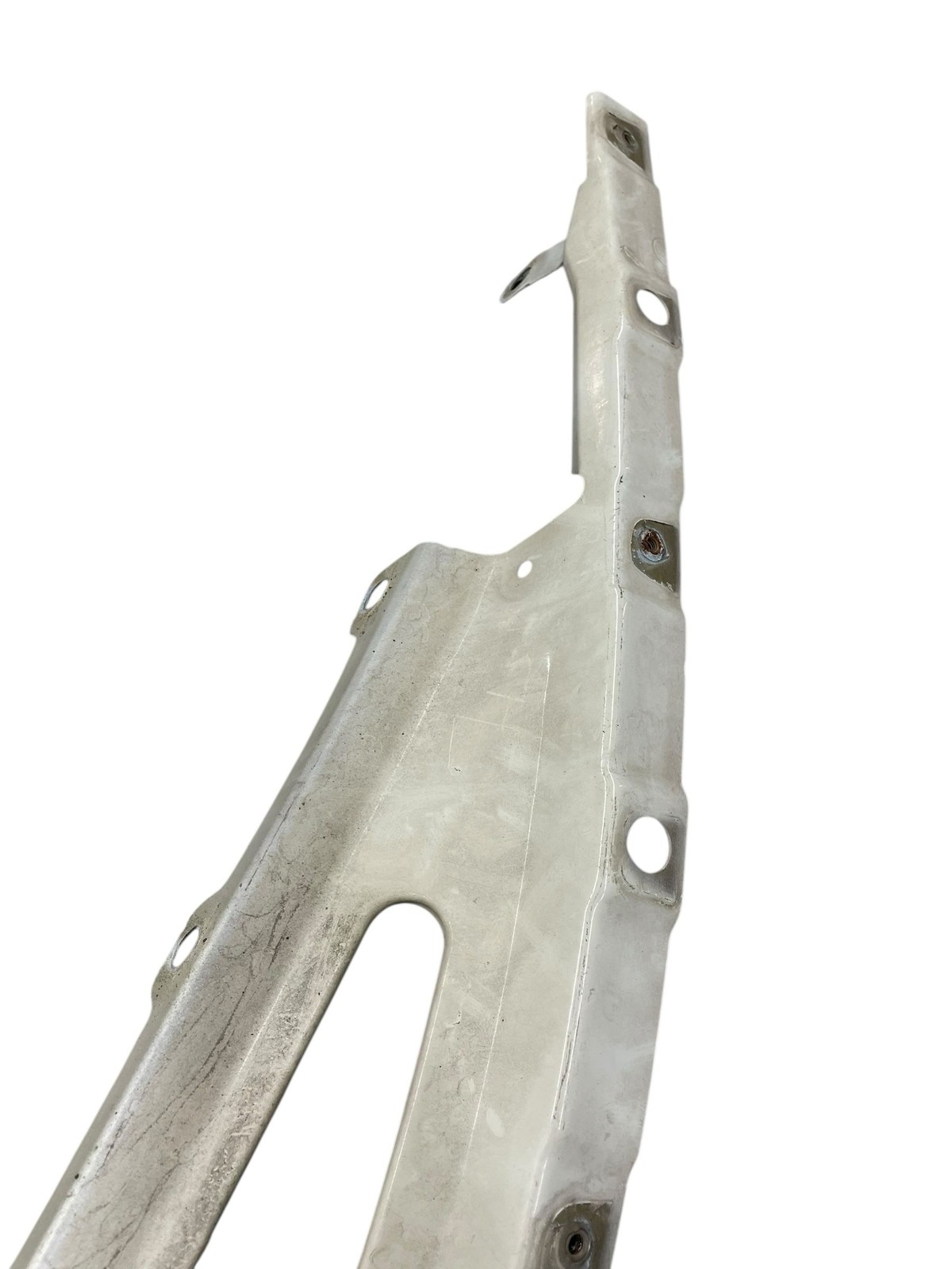 2008-2012 MASERATI GRANTURISMO 4.7L RWD Front Left Fender Mount Bracket (bfs)
