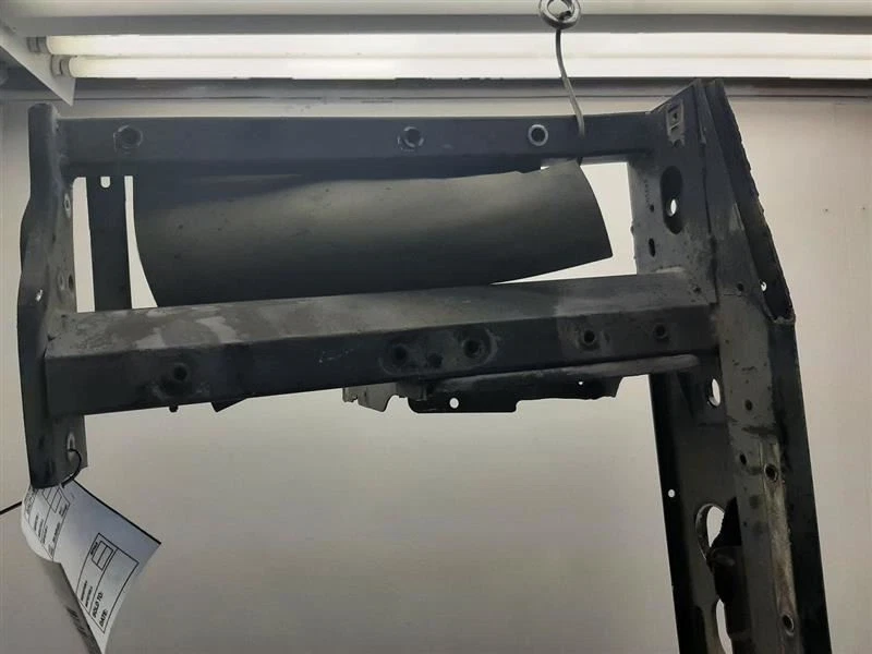 Soporte núcleo radiador 07-09 Chevrolet Avalanche 1500 20805487 Foto 4 de 4