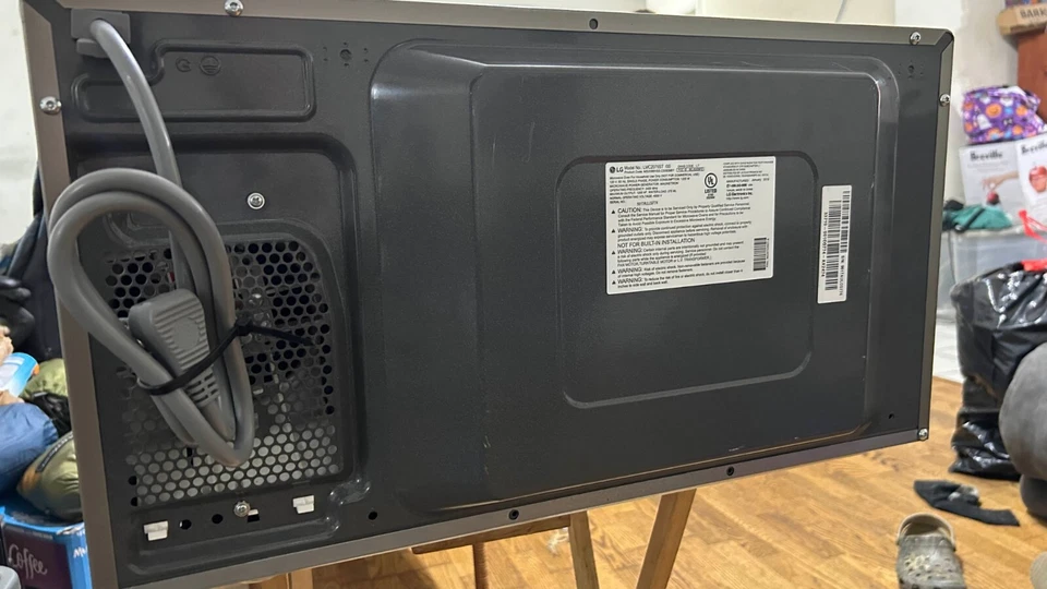 Настольная микроволновая печь LG LMC2075ST 1200 Вт - нержавеющая сталь - Изображение 2 из 4