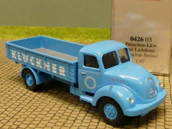 1/87 Wiking Magirus Sirius KlöCkner Pritschen Lkw Mit Ladekran Hellblau 0426 03-image