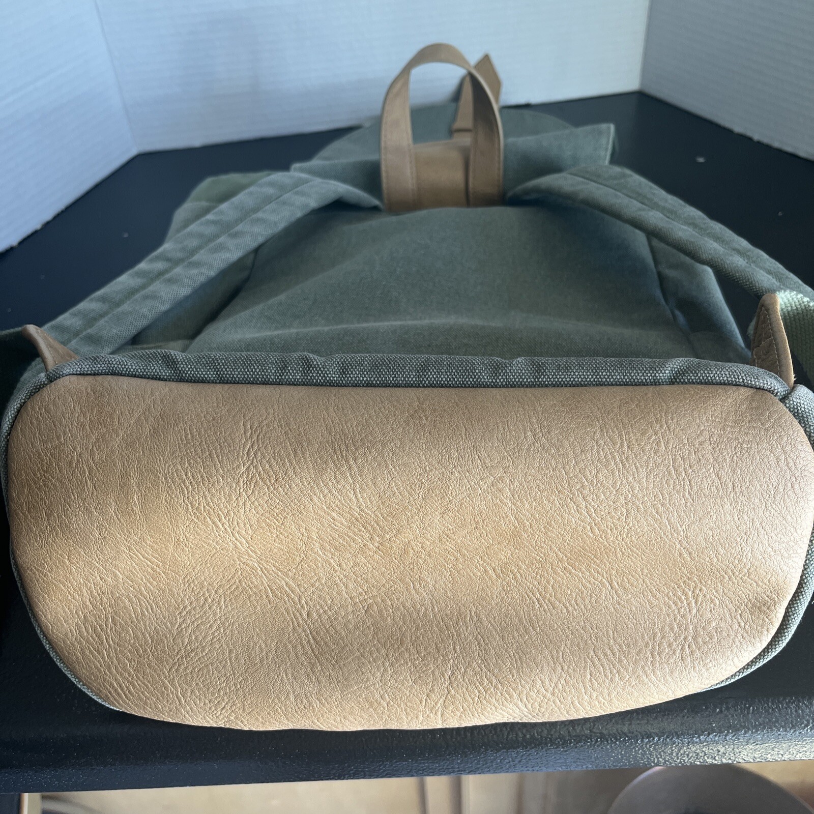 Universal Threads Canvas Backpack - image 11