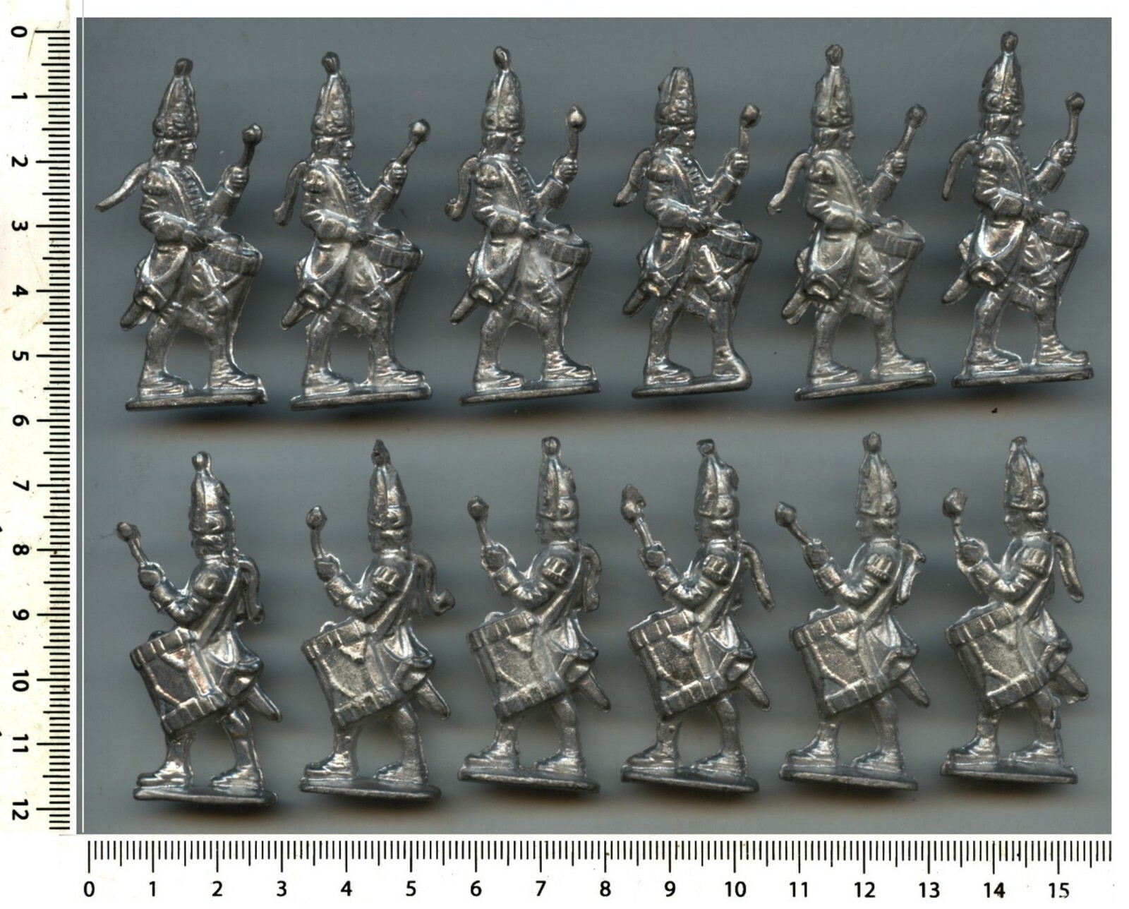 Grenadiers tambours prussiens en plomb plein incassable pour remplacer vos figurines légères