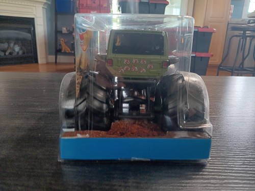 monster trucks - 1:24 scale - Picture 2 of 120