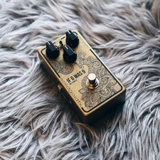 Série Fuzz Face SolidGoldFX IF 6 WAS 9 BC108CS