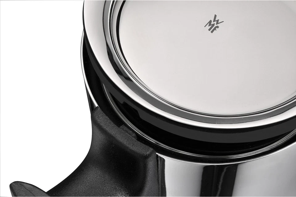 WMF Water Jug Basic 1,5L Height 31 cm Close-Up Closure Glasss Cromargan® Stainle - Image 4 of 4