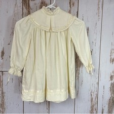 Peaches N Cream, Cream Color Vintage Girls Dress. Size 5. Excellent condition