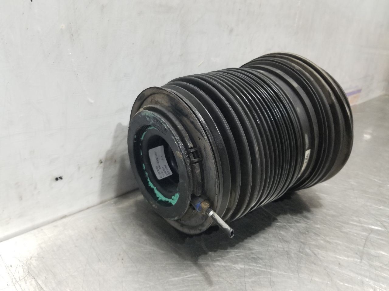 Maserati Levante 2022-2022 REAR+RIGHT Air spring