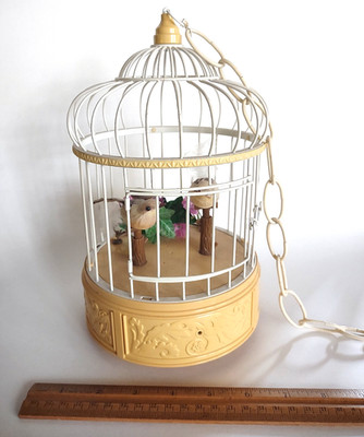 Vintage Motion Activated Kitsch Mechanical Chirping Birds In Cage *WORKS *READ