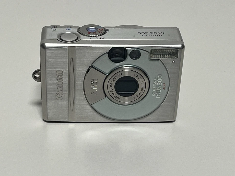 Canon Digital Ixus 300 (2.1MP) Digitalkamera - Bild 3 von 4