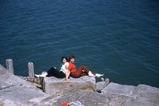 Girlfriends Lake Michigan Shoreline 1957 Chicago Lakefront Red Kodachrome Slide
