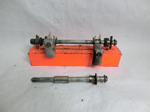 Suzuki SV 650 S (AV)(6) 99-02 Steckachse für Vorderrad und Hinterrad