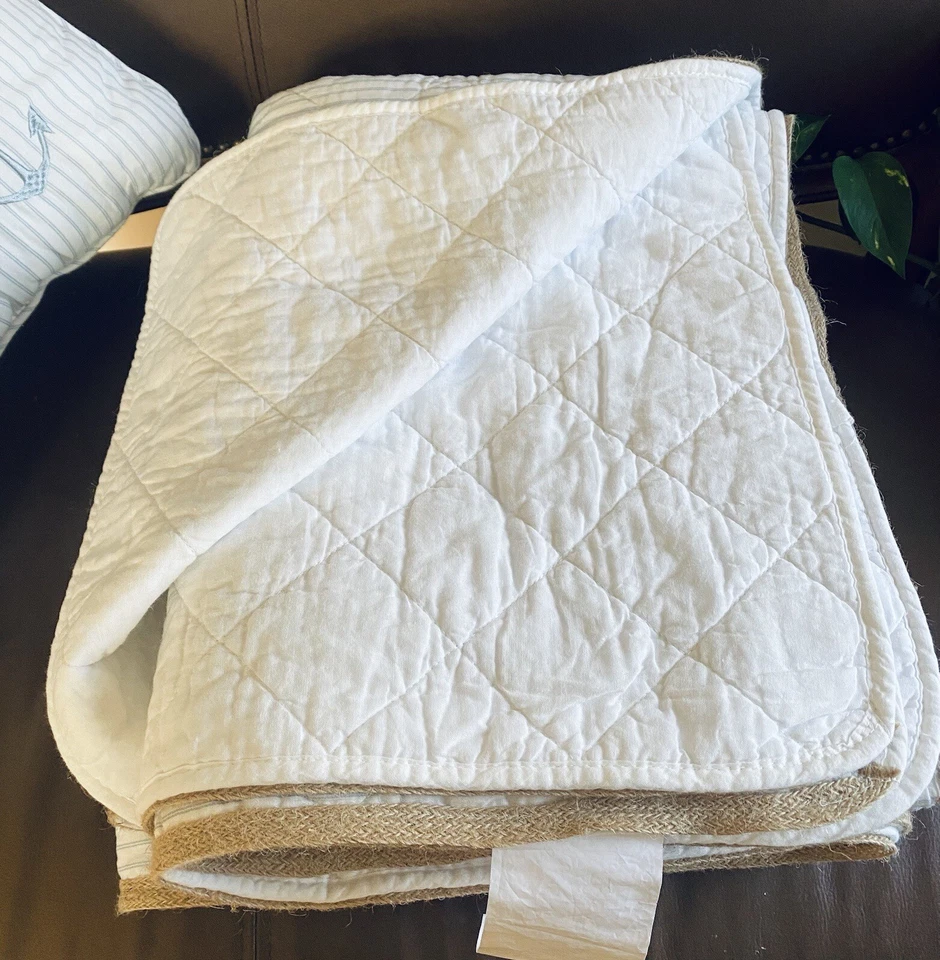 Sigrid Olsen Twin Bed Set  Nautical Diamond Pattern Stitch with Accent Pillow - Image 3 of 4