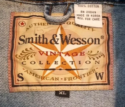 Smith & Wesson Vest Womens X Large Blue Denim Jean Embroidered Lady Smith - Picture 4 of 8