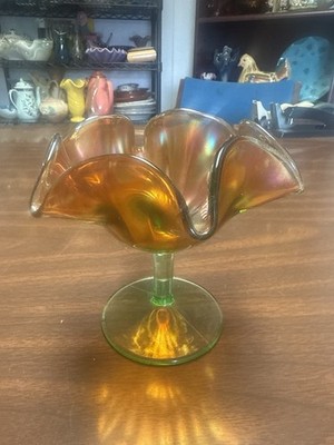 Fenton Smooth Rays Marigold Stretch Glass Compote on Green Base Vintage