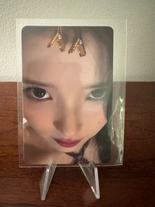 Iu Photocard | eBay
