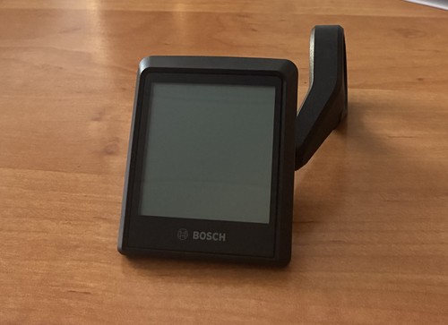 Bosch Intuvia 100 Display BHU3200 mit Halterung