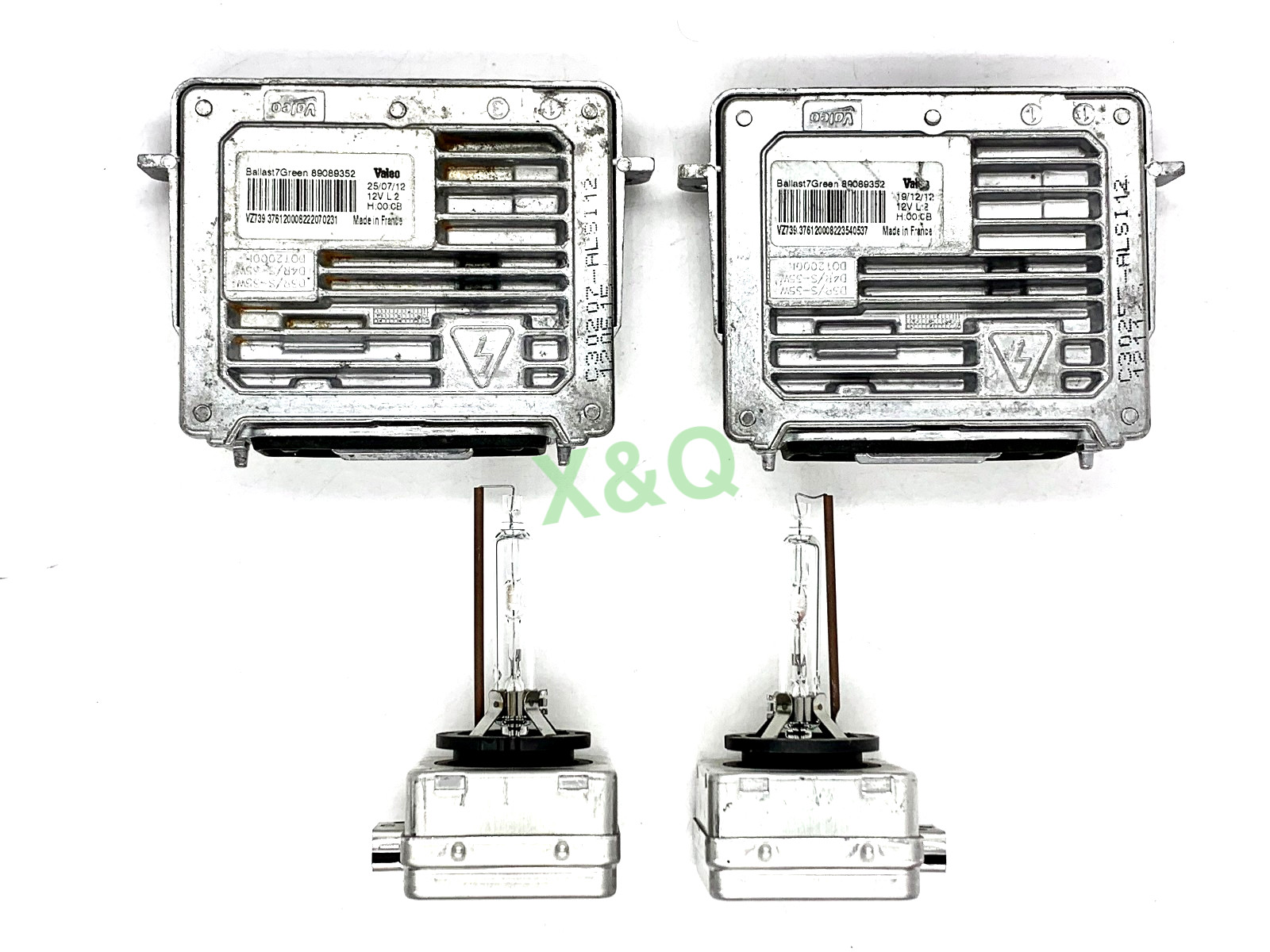 Maserati Quattroporte 2014-2017 Headlight bulbs 2 pcs P/N 673002336