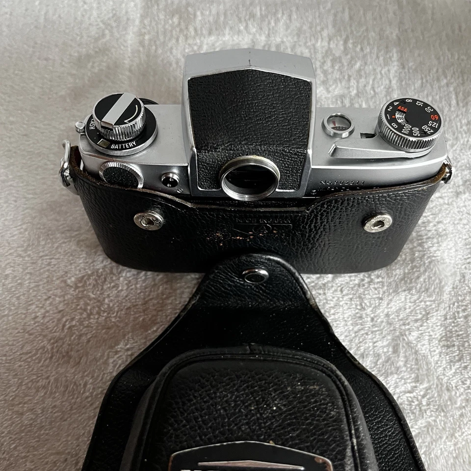 Cámara SLR Miranda Sensorex 35 mm vintage con estuche Foto 3 de 4