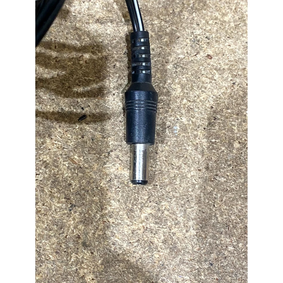 JVC J46599-001 Power Supply AC Adapter Black 12-Volt 300mA Wall Mounted UK Plug - Image 3 of 4