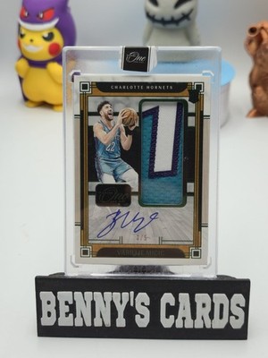 2023-24 One And One Basketball Emerald Foil Patch Auto 3/5 RC Vasilije Micic 